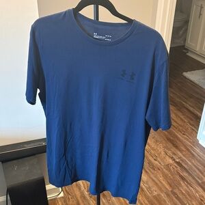 Under Armour Men's Navy Blue Short Sleeve Tee